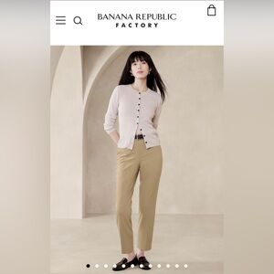 NWOT Banana Republic Hayden Tapered Pants Size 4P